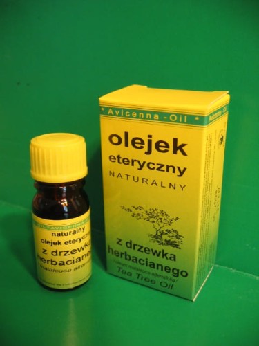 Olejek eteryczny Avicenna z drzewa herbacianego na infekcję górnych dróg oddechowych i trądzik